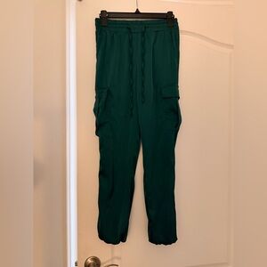 Francesca’s Women's Green Cargo Pants